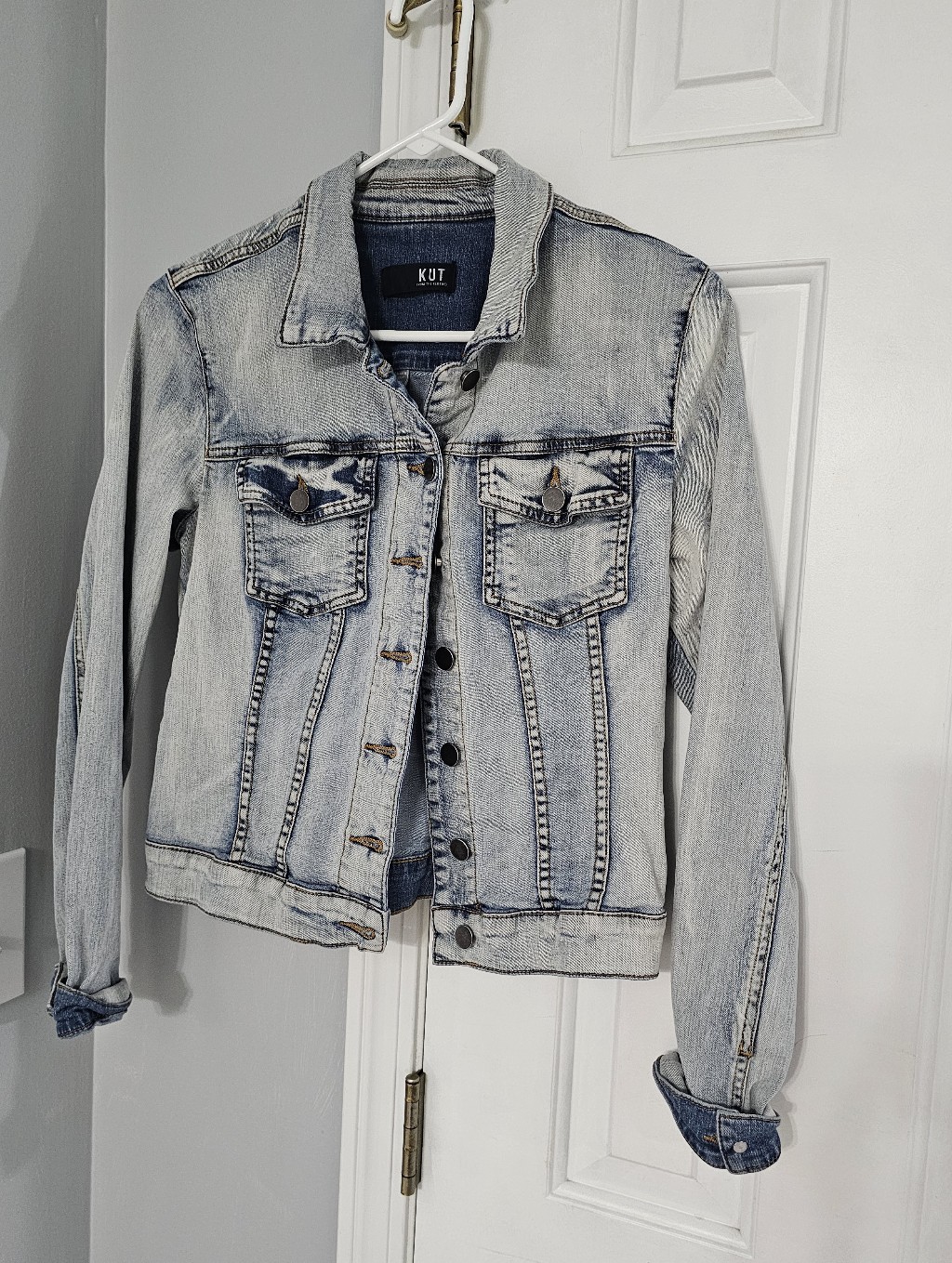Kut From The Kloth Faded Light Blue Denim Jacket